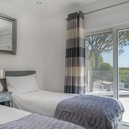 Willa Vale Do Garrao Sleeps 6 Pool Air Con Wifi Vale do Lobo