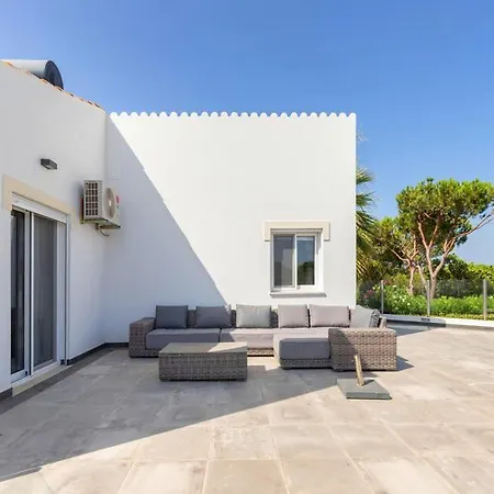 Vale Do Garrao Sleeps 6 Pool Air Con Wifi *