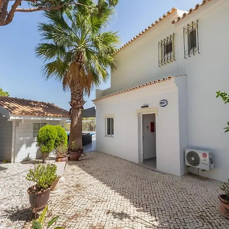 Vale Do Garrao Sleeps 6 Pool Air Con Wifi